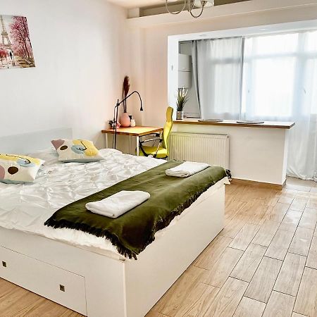Victoriei Studio Bucarest Esterno foto